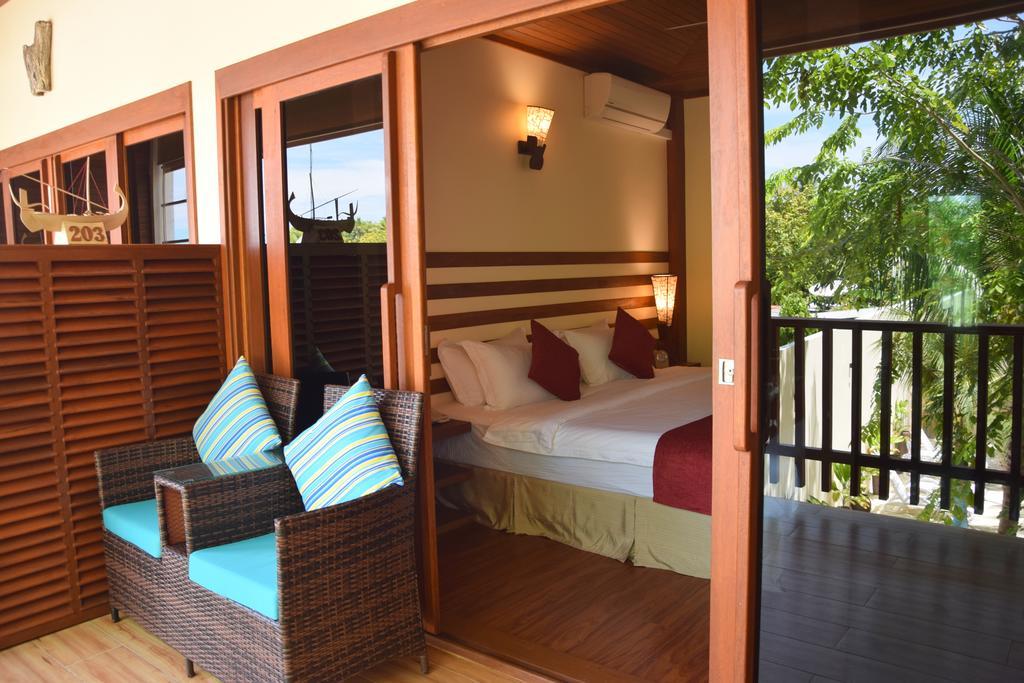 Superior Double or Twin Room Balcony & Island View,477205122:JPEG